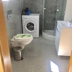 Put Svetog Jakova 94 * Nin